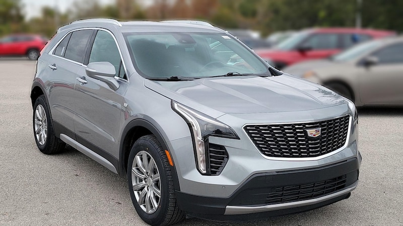 2023 Cadillac XT4 Premium Luxury Hero Image