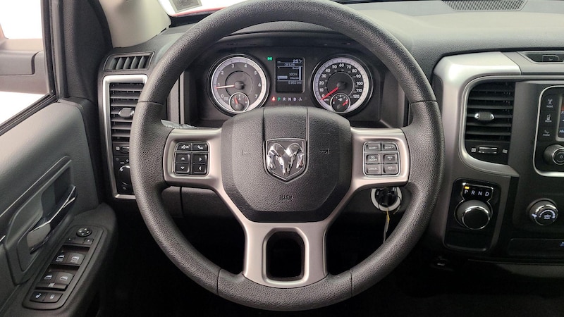 2022 RAM 1500 Classic SLT 10