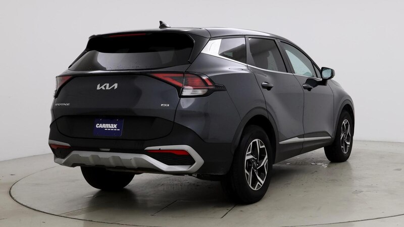 2023 Kia Sportage LX 8