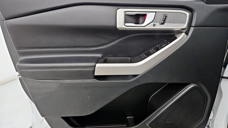 2023 Ford Explorer Limited 12