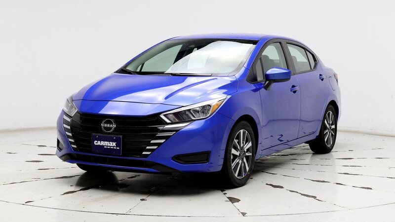 2023 Nissan Versa SV 4