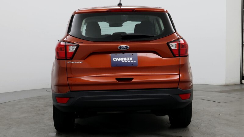 2019 Ford Escape S 6