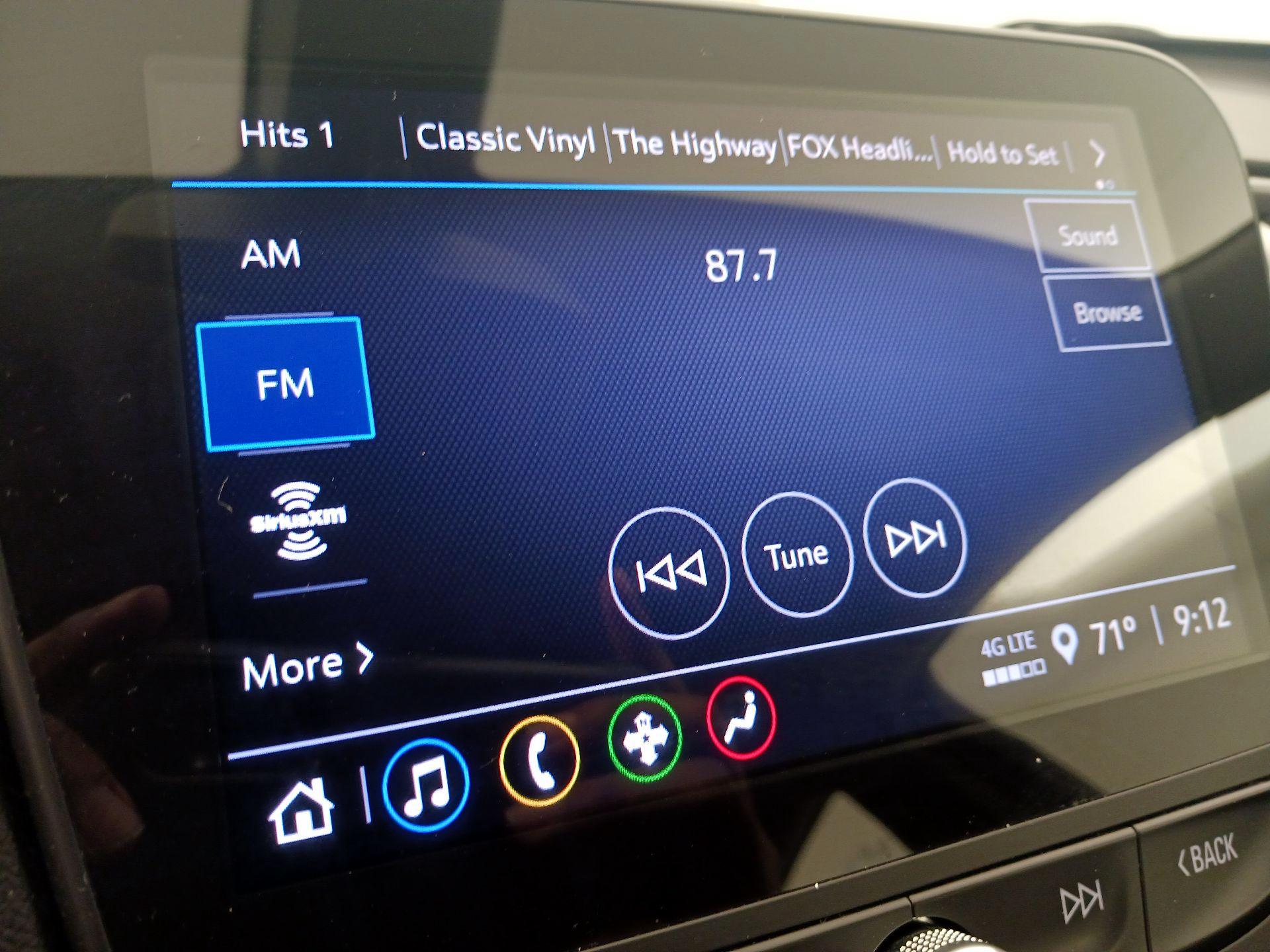 Thumbnail: 2022 Chevrolet Malibu - 15