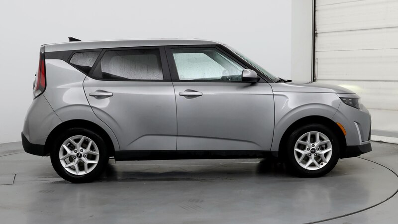 2023 Kia Soul LX 7