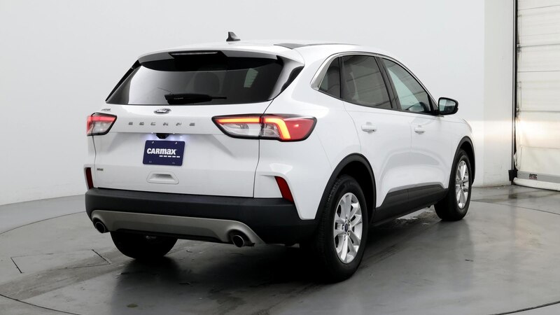 2021 Ford Escape SE 8