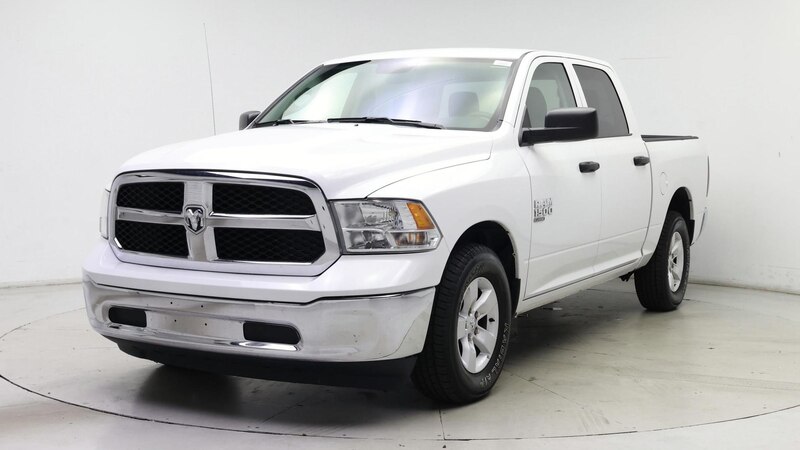 2022 RAM 1500 Classic SLT 4