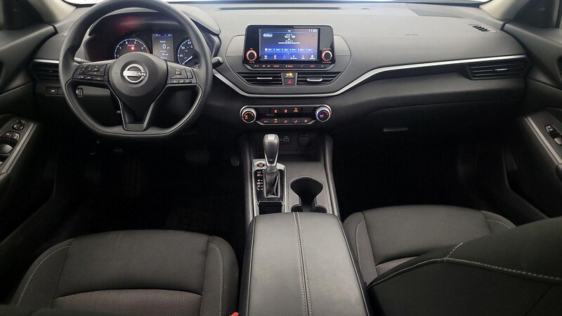 2024 Nissan Altima S 9