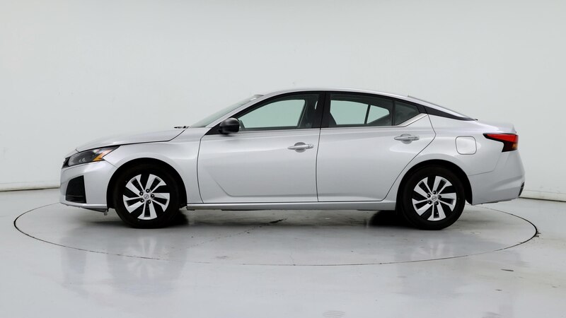 2024 Nissan Altima S 3