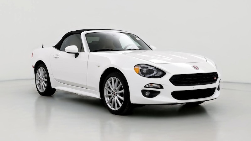 2019 Fiat 124 Spider Lusso Hero Image