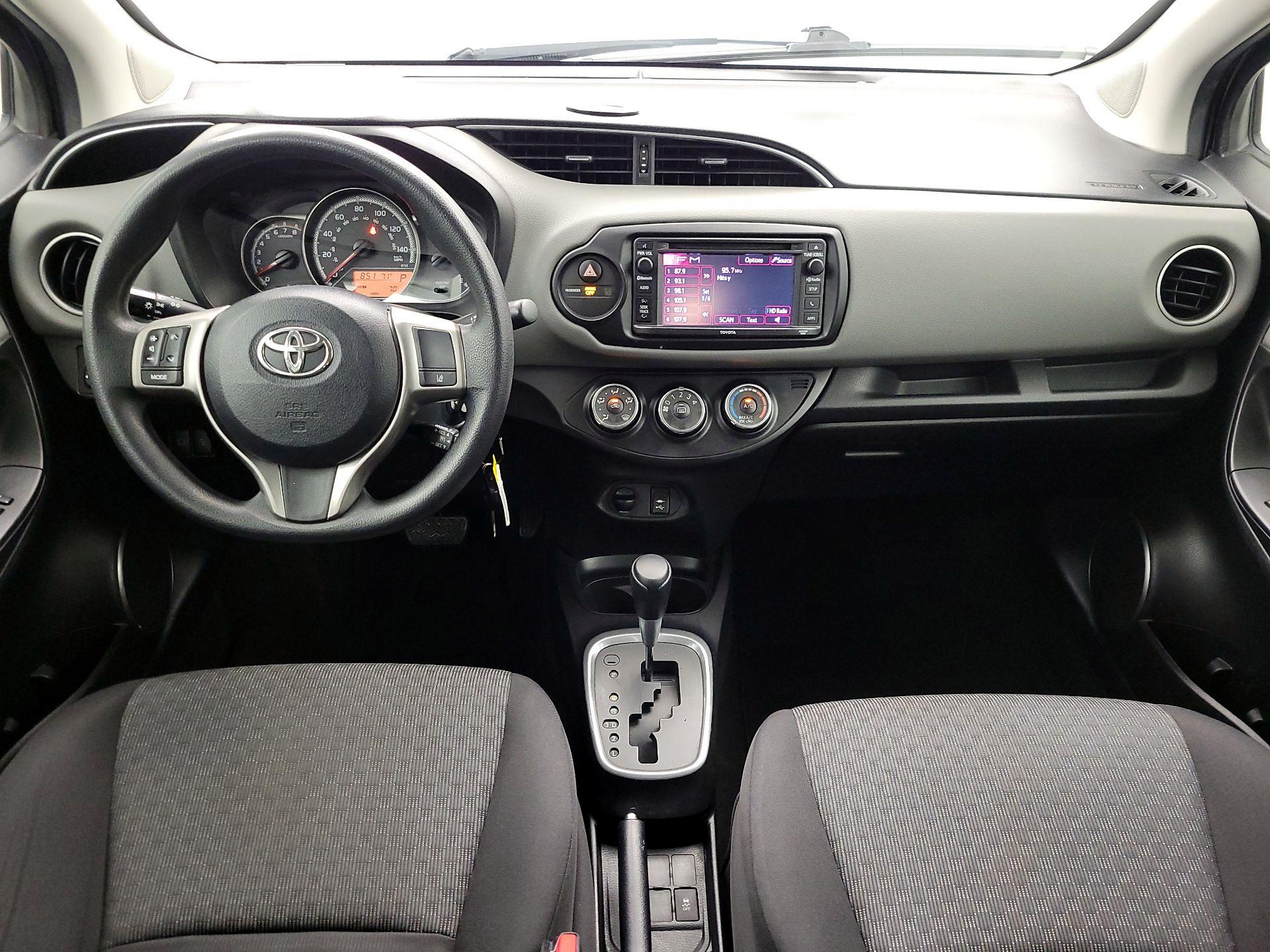 Thumbnail: 2017 Toyota Yaris - 9