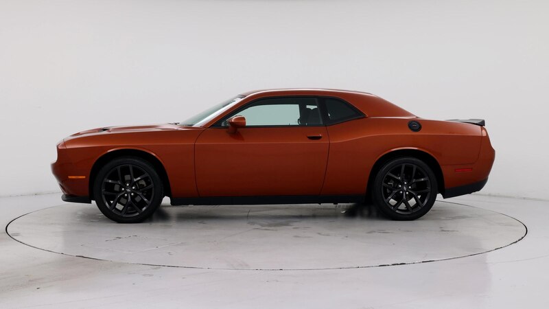 2022 Dodge Challenger SXT 3