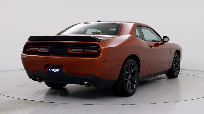 2022 Dodge Challenger SXT 8