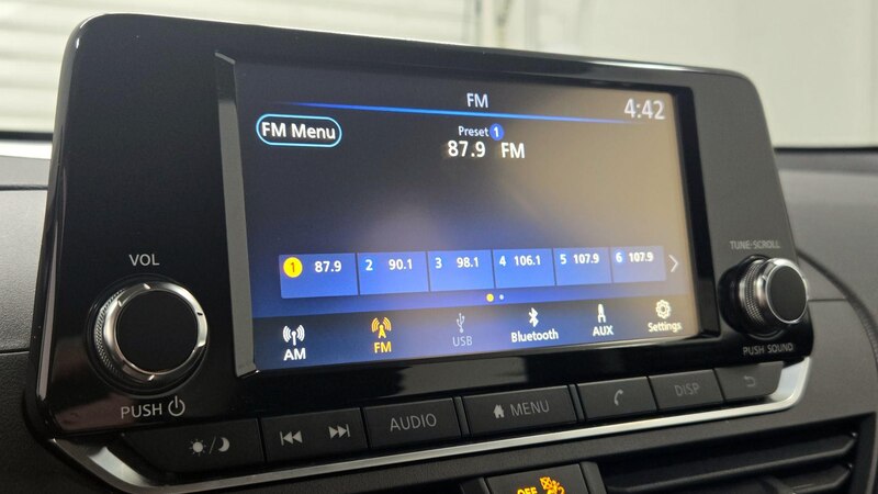 2024 Nissan Altima S 15