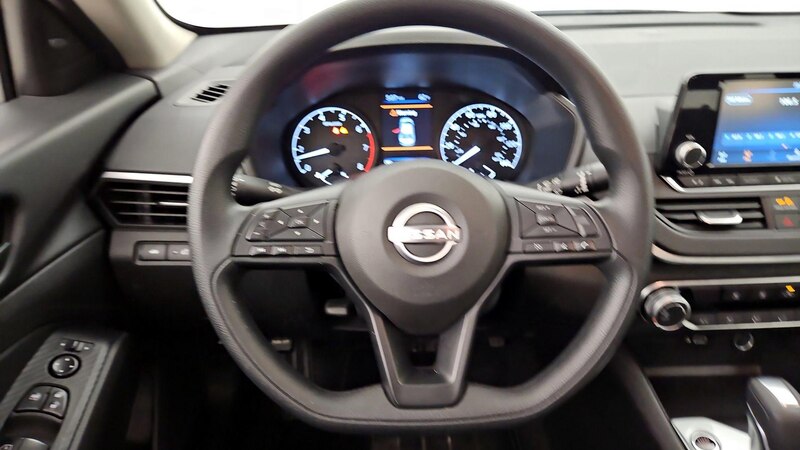 2024 Nissan Altima S 10