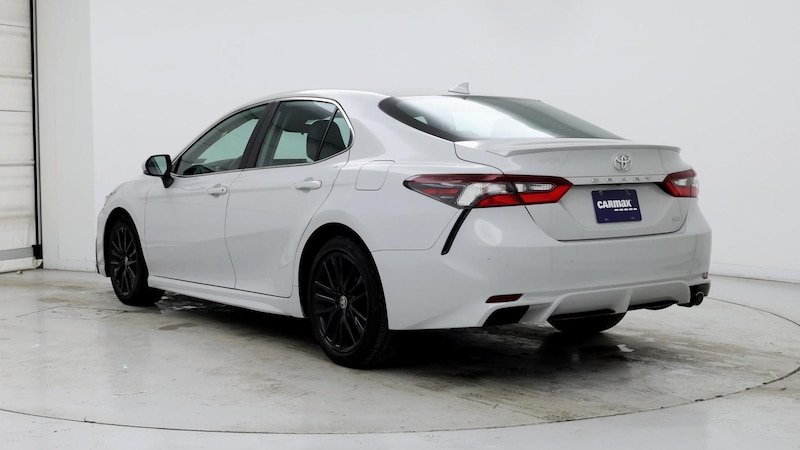 2023 Toyota Camry SE 2