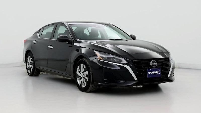 2024 Nissan Altima S Hero Image