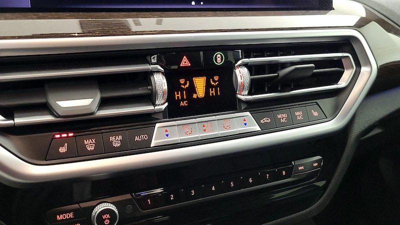 2024 BMW X4 xDrive30i 17