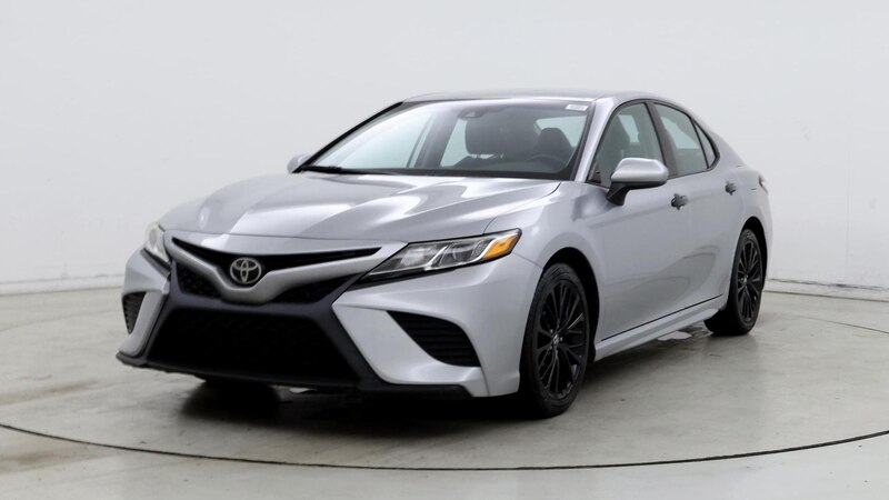 2020 Toyota Camry SE 4