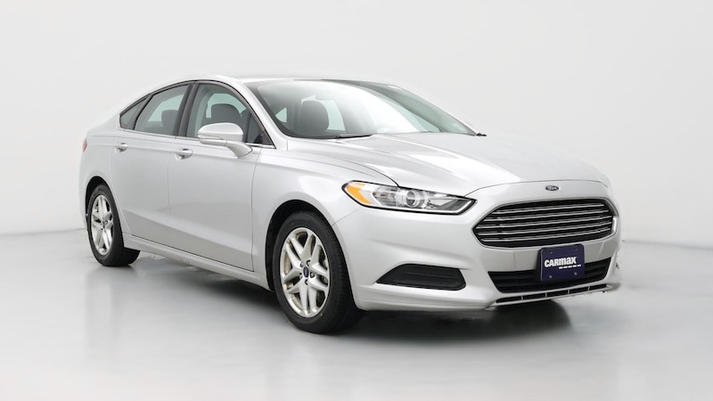 2013 Ford Fusion SE Hero Image