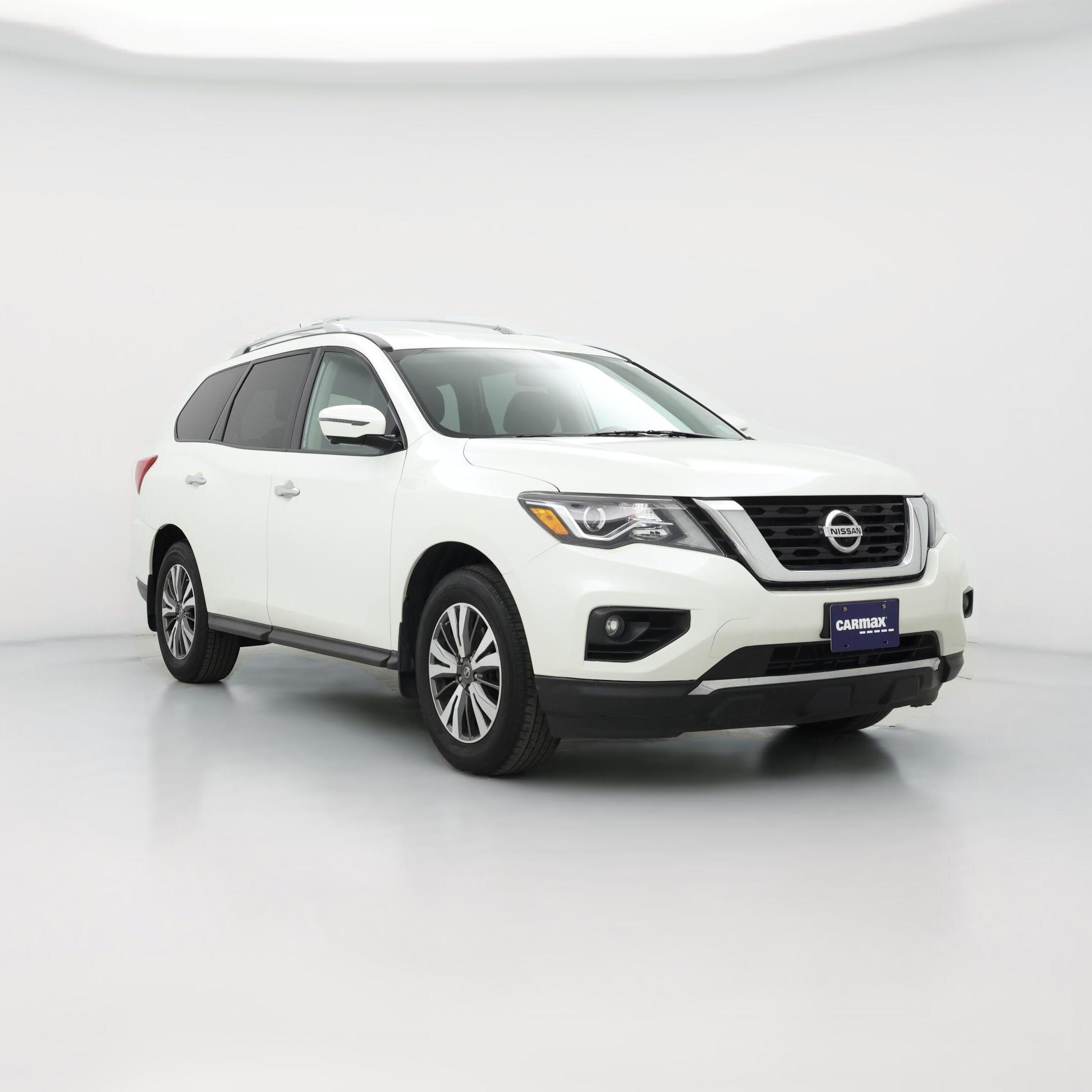 Thumbnail: 2017 Nissan Pathfinder - 1