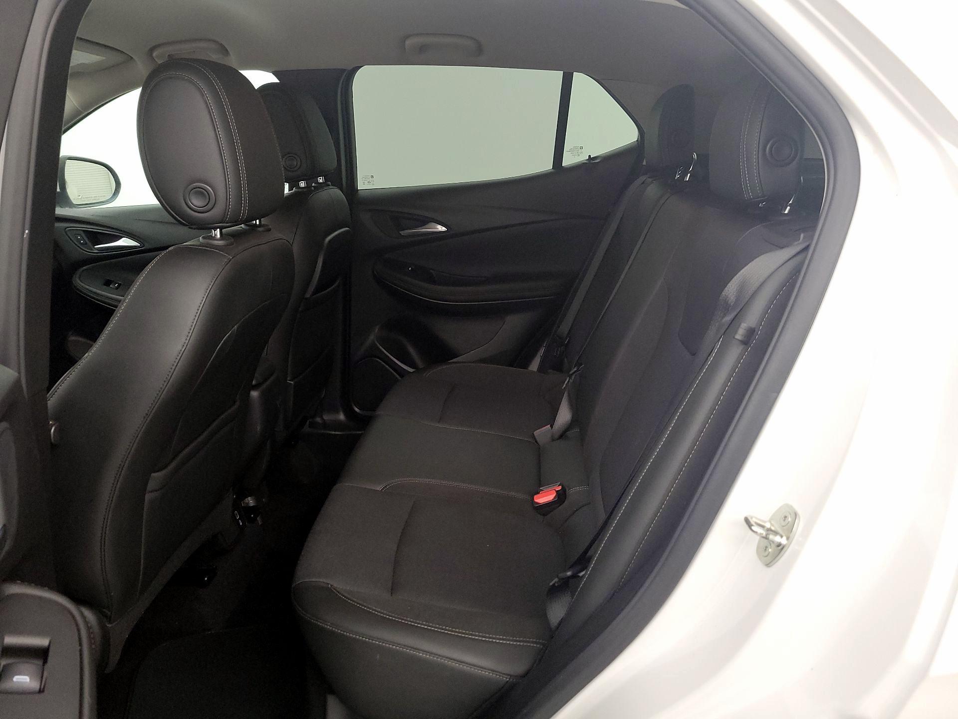 Thumbnail: 2020 Buick Encore GX - 19