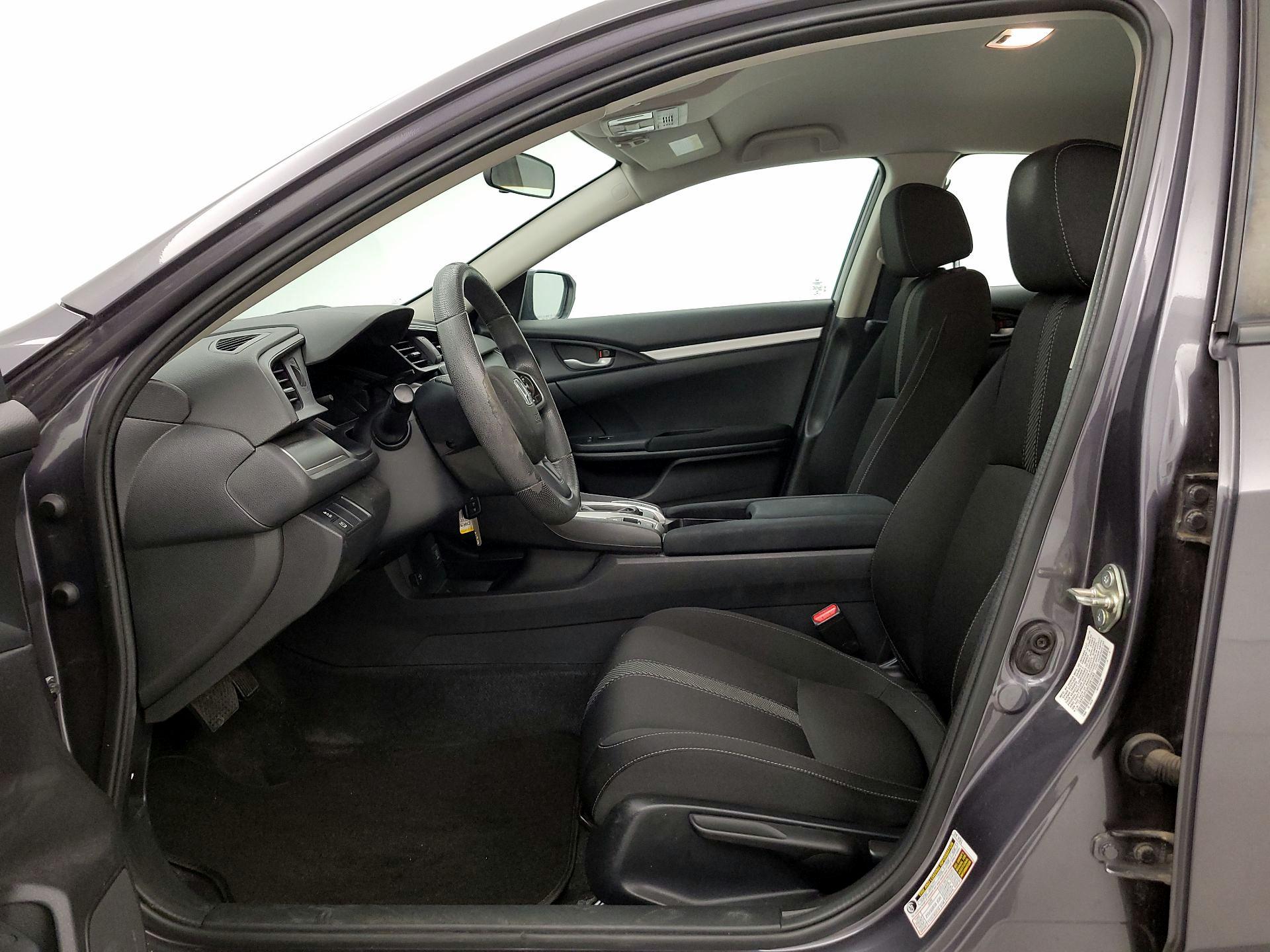 Thumbnail: 2016 Honda Civic - 11