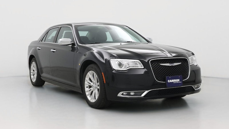 2016 Chrysler 300 C Hero Image