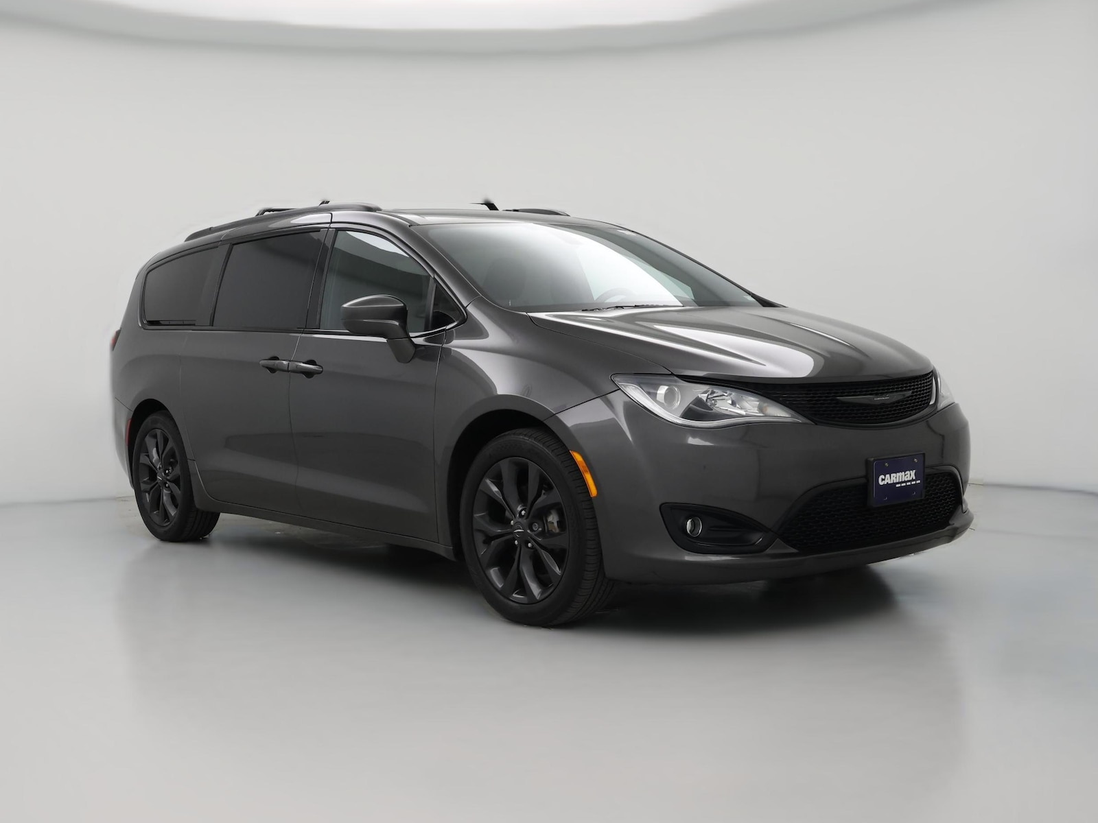 Image 1 of 2018 Chrysler Pacifica Touring Plus