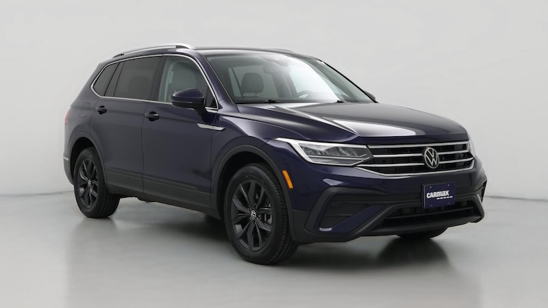 2022 Volkswagen Tiguan SE Hero Image