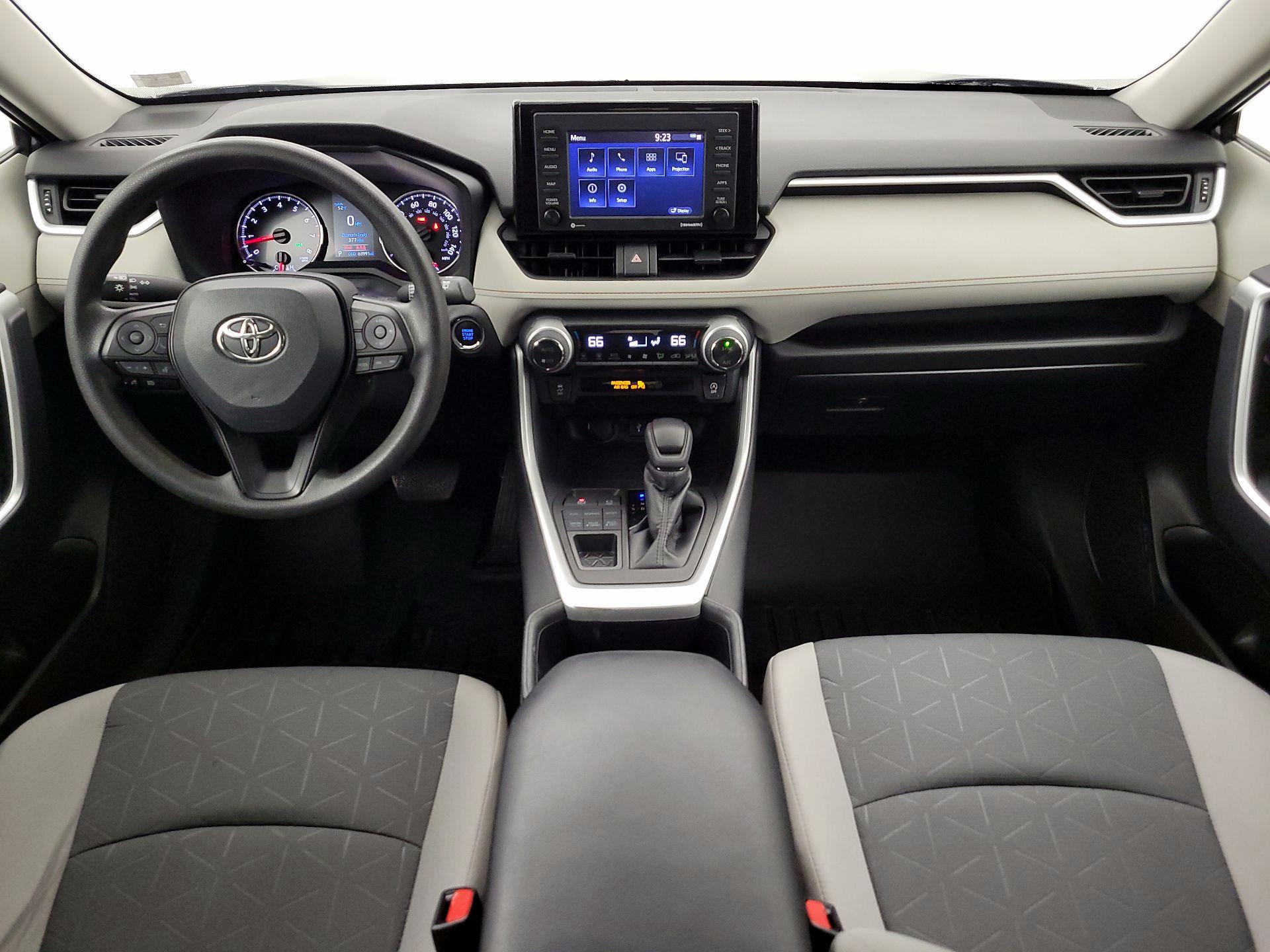 Thumbnail: 2022 Toyota RAV4 - 9