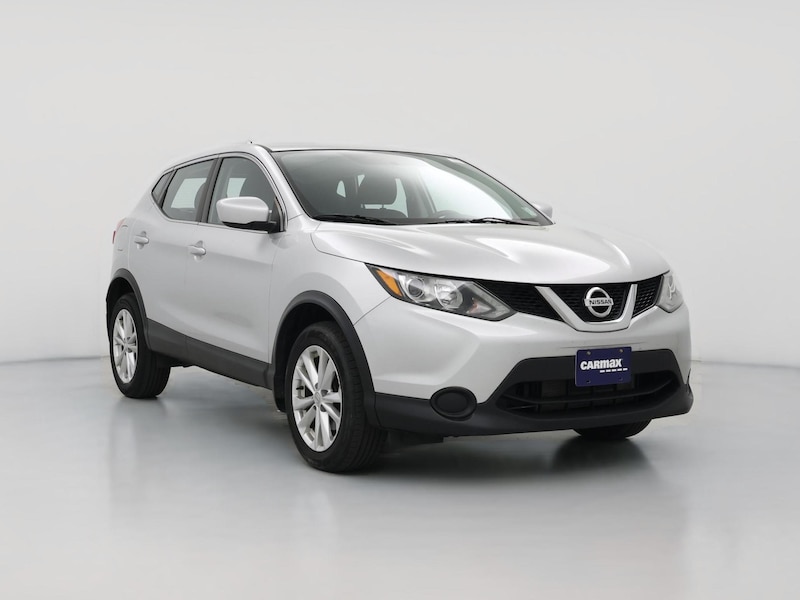 2017 Nissan Rogue Sport S -
                  Bloomington, IL