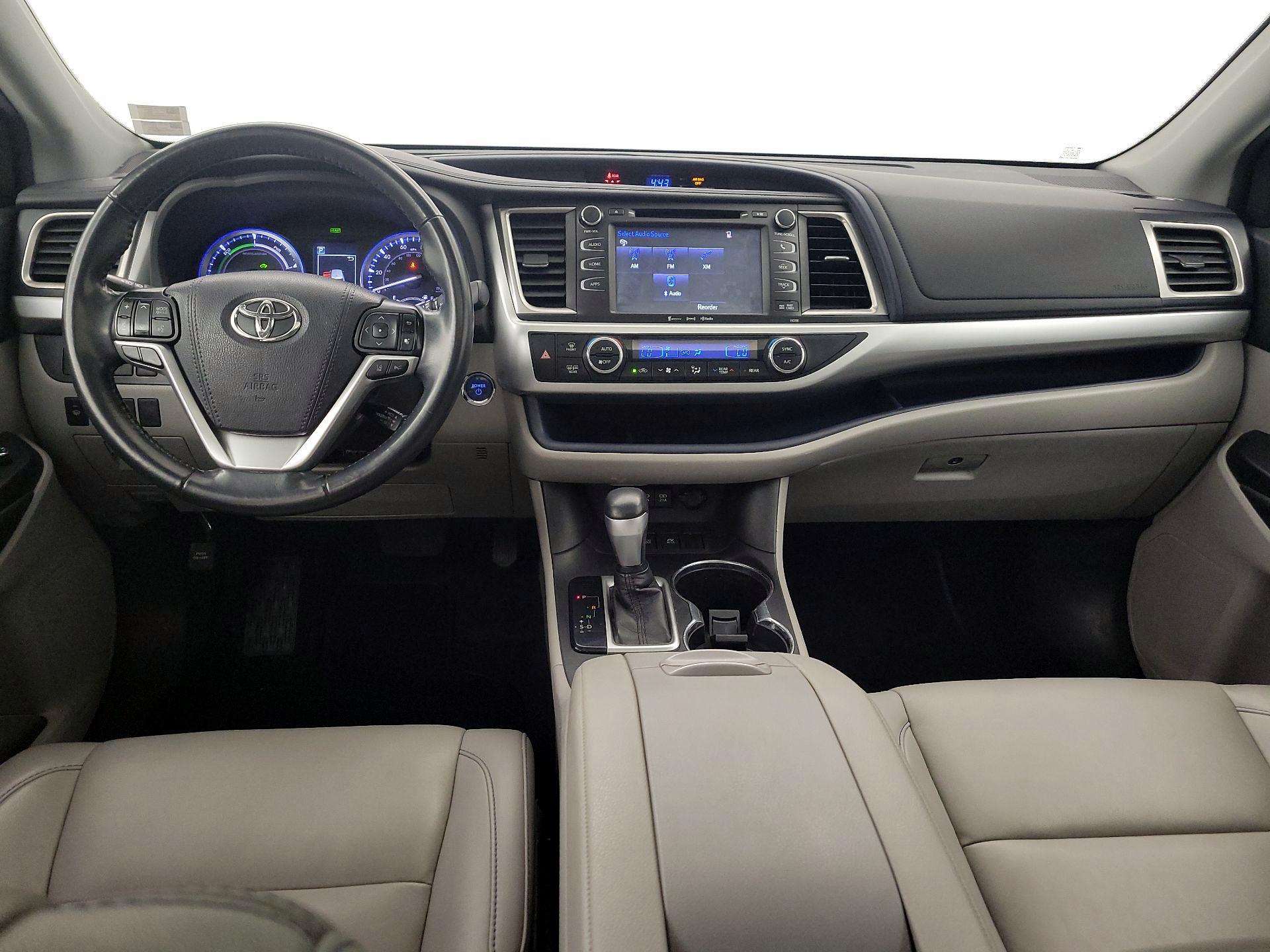 Thumbnail: 2019 Toyota Highlander - 9