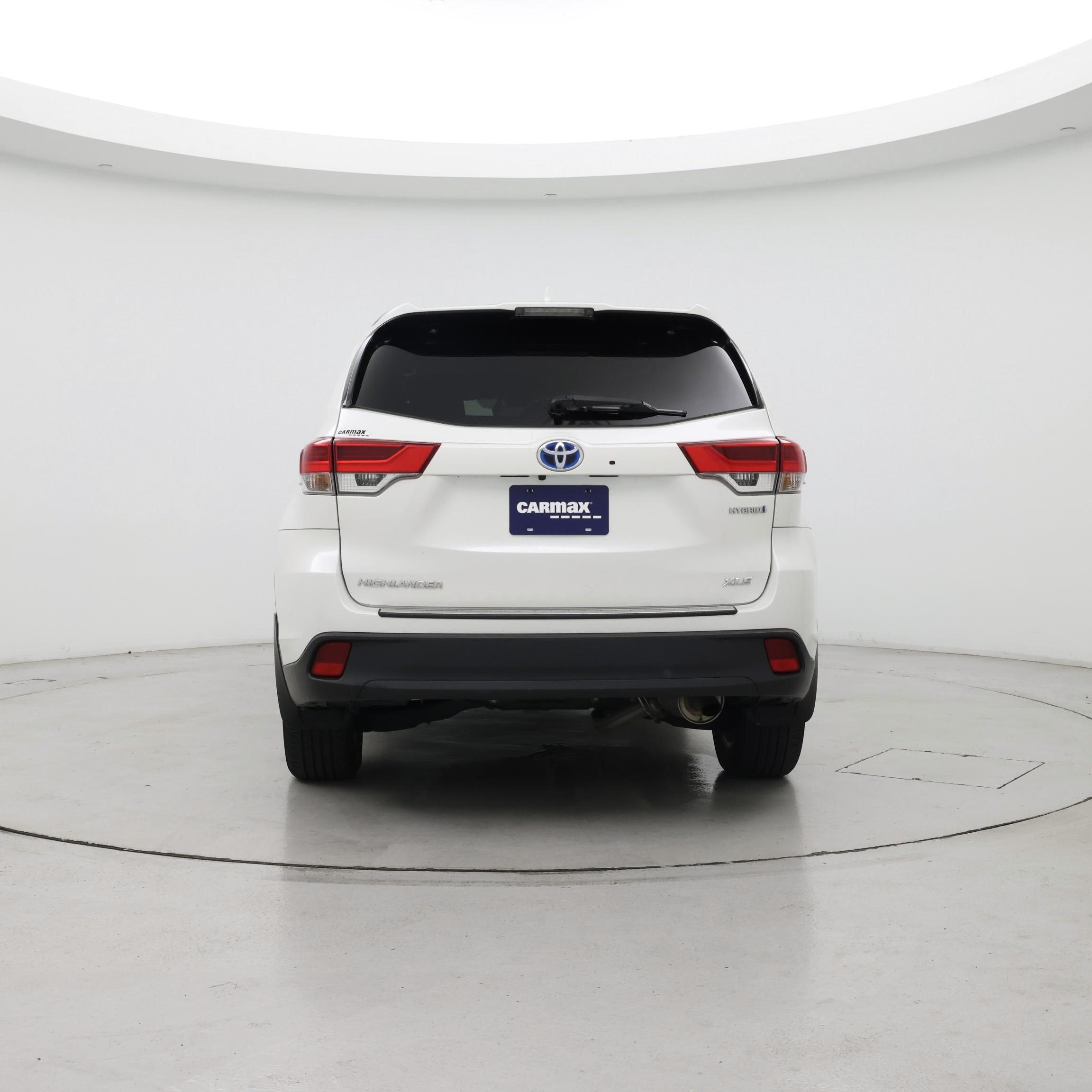 Thumbnail: 2019 Toyota Highlander - 6