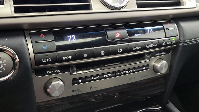 2014 Lexus LS 460 17