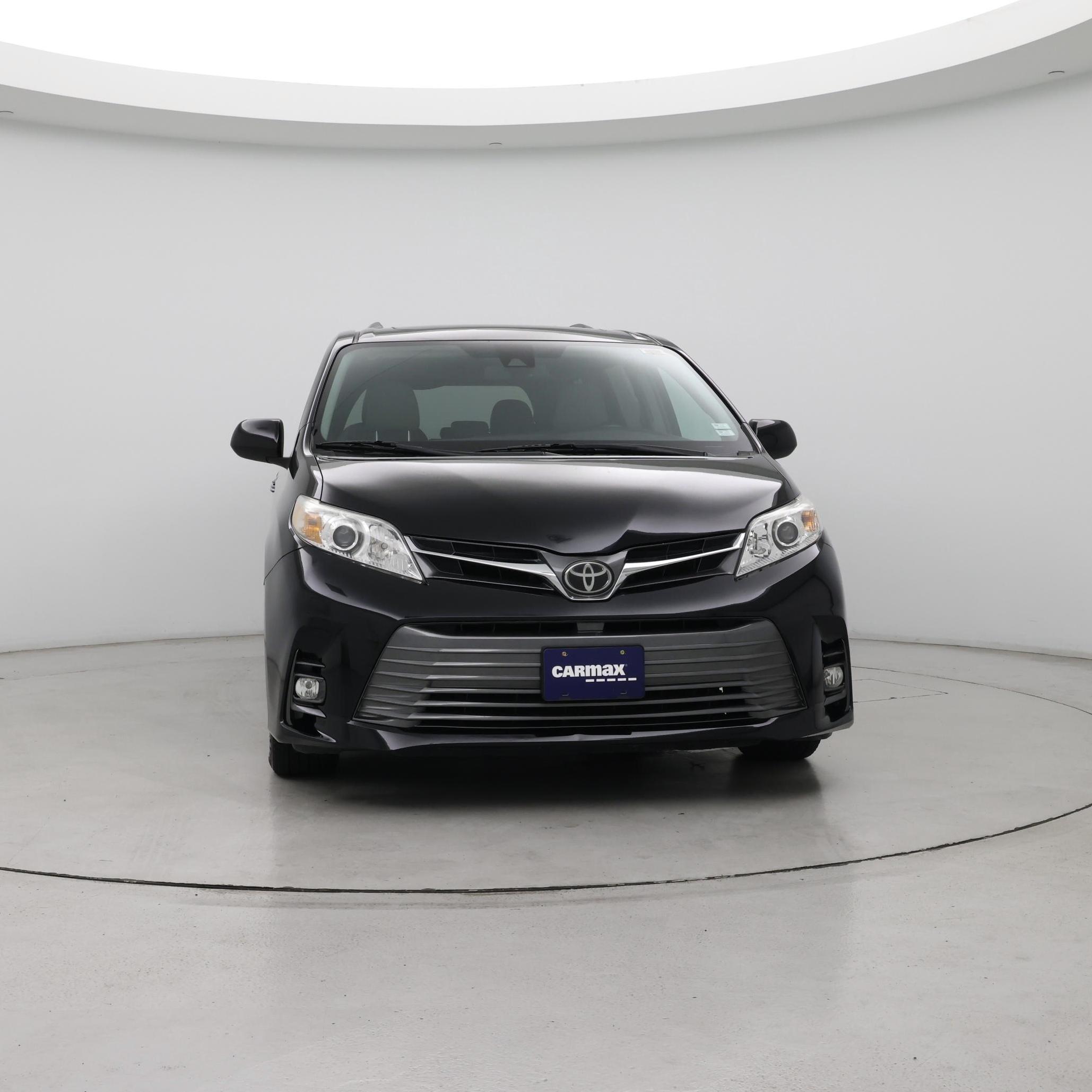 Thumbnail: 2018 Toyota Sienna - 5