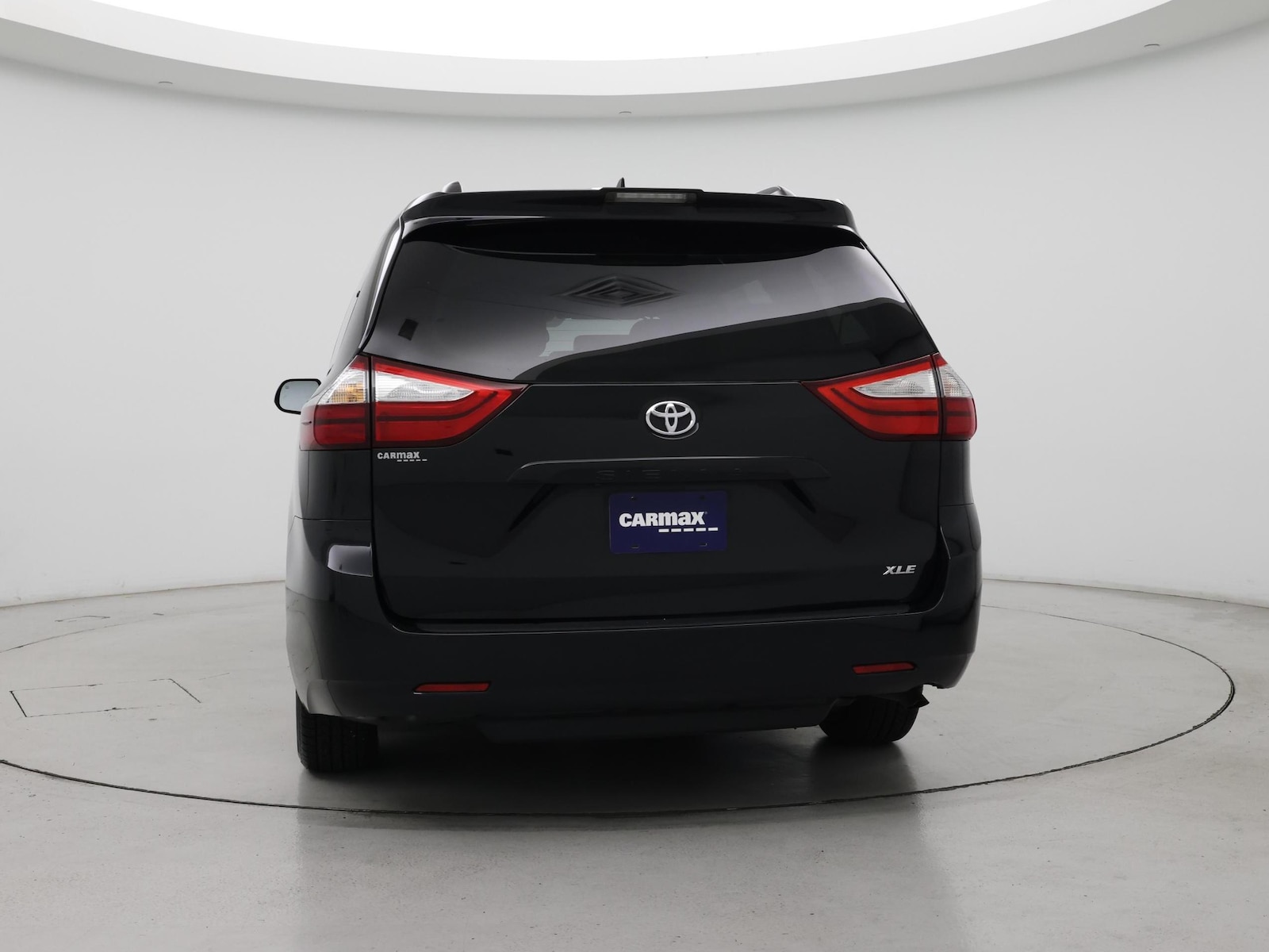 Image 7 of 2018 Toyota Sienna XLE