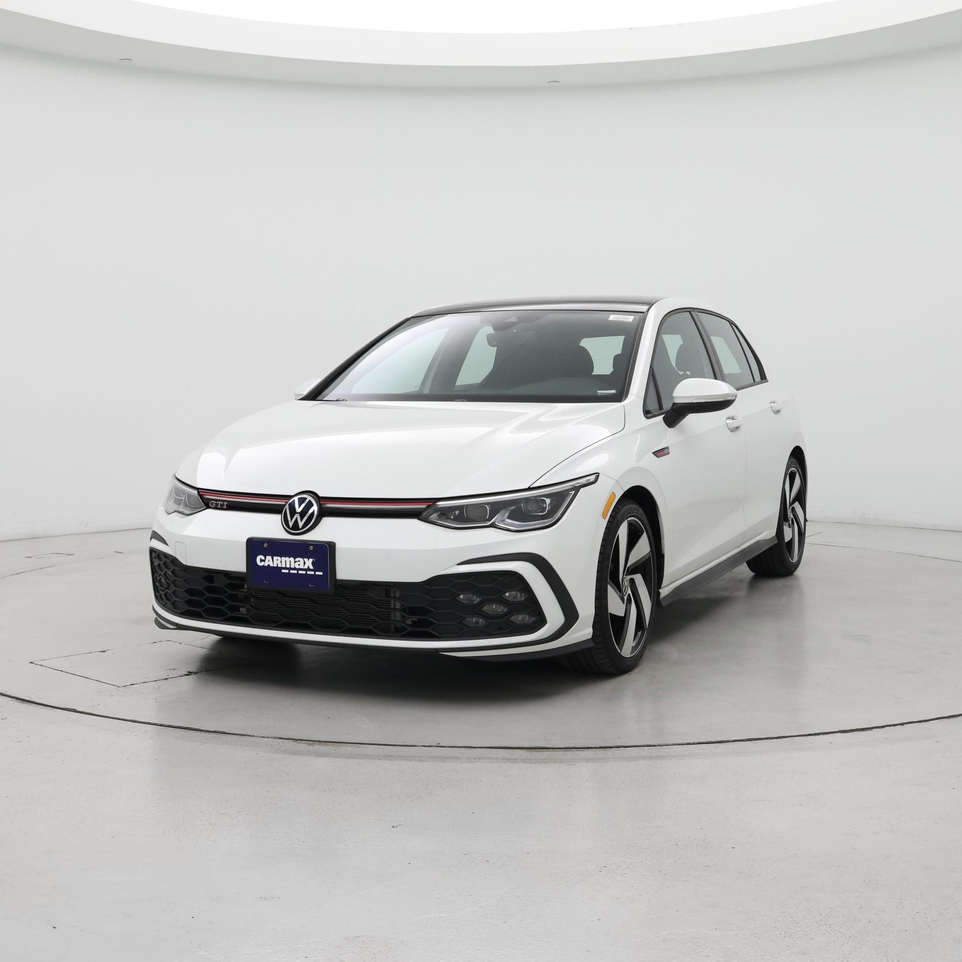Thumbnail: 2022 Volkswagen Golf - 4