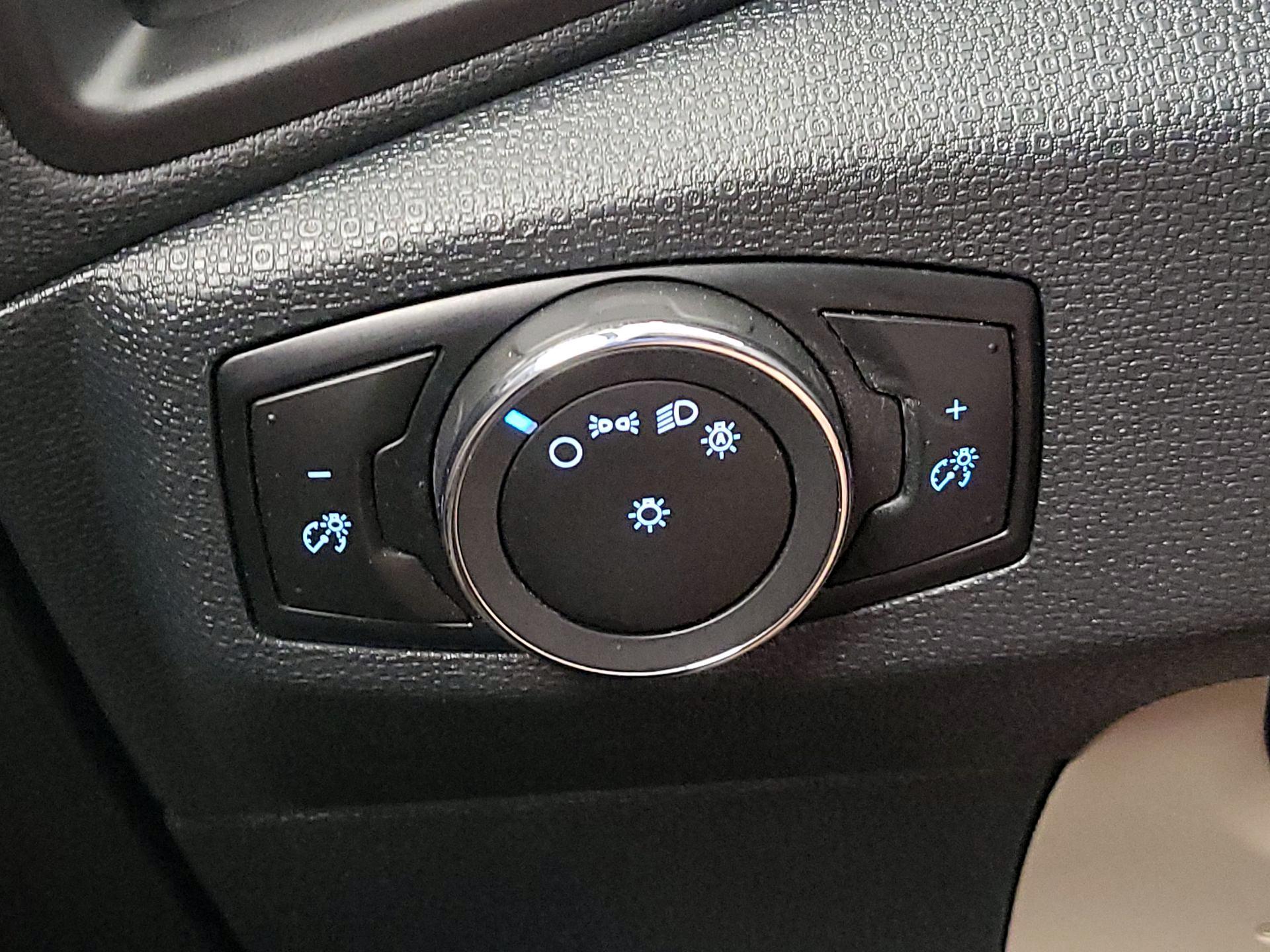 Thumbnail: 2021 Ford EcoSport - 13