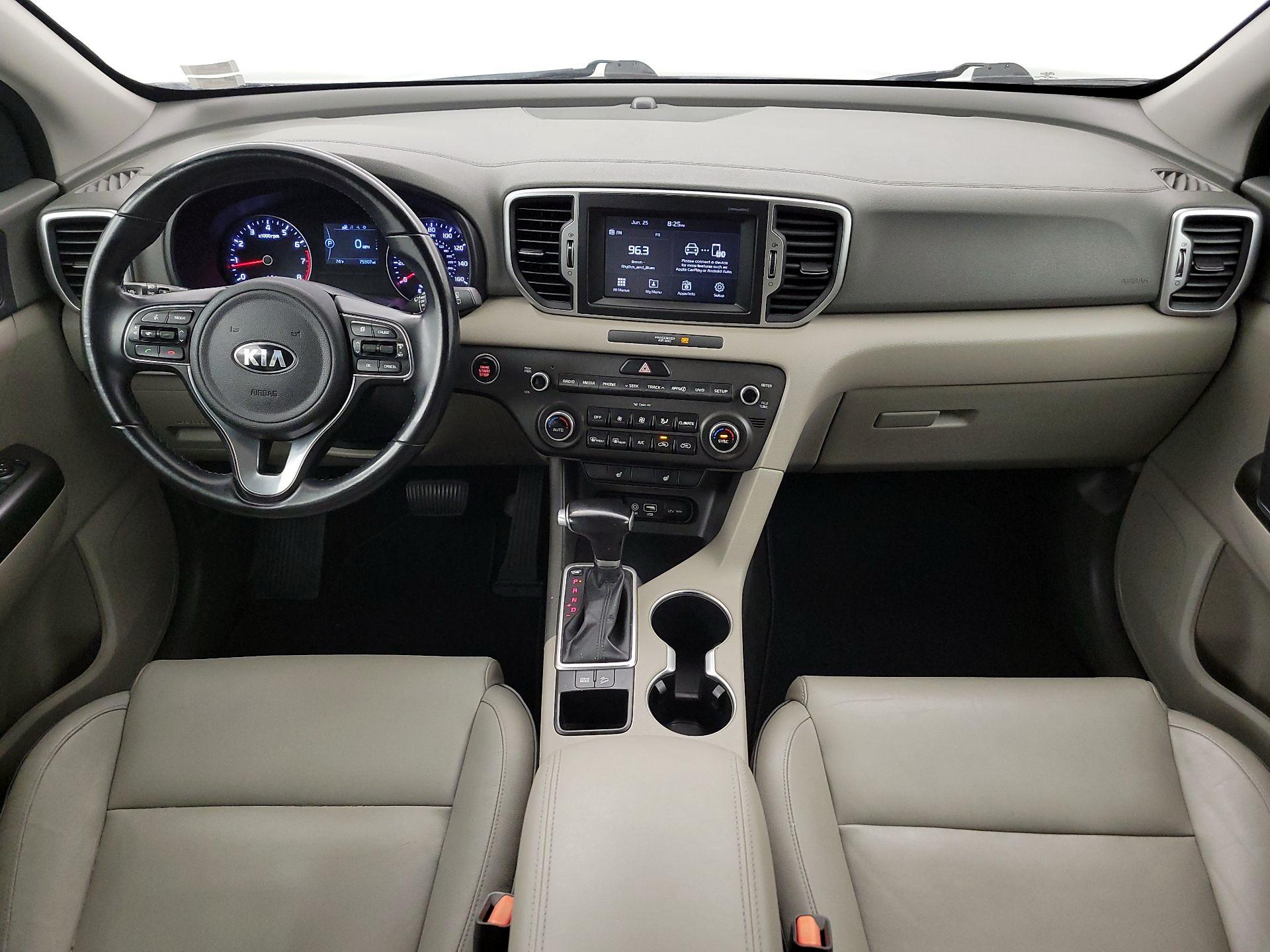 Thumbnail: 2017 Kia Sportage - 9