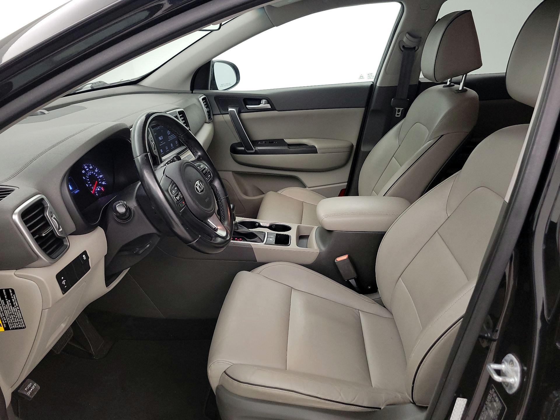 Thumbnail: 2017 Kia Sportage - 11