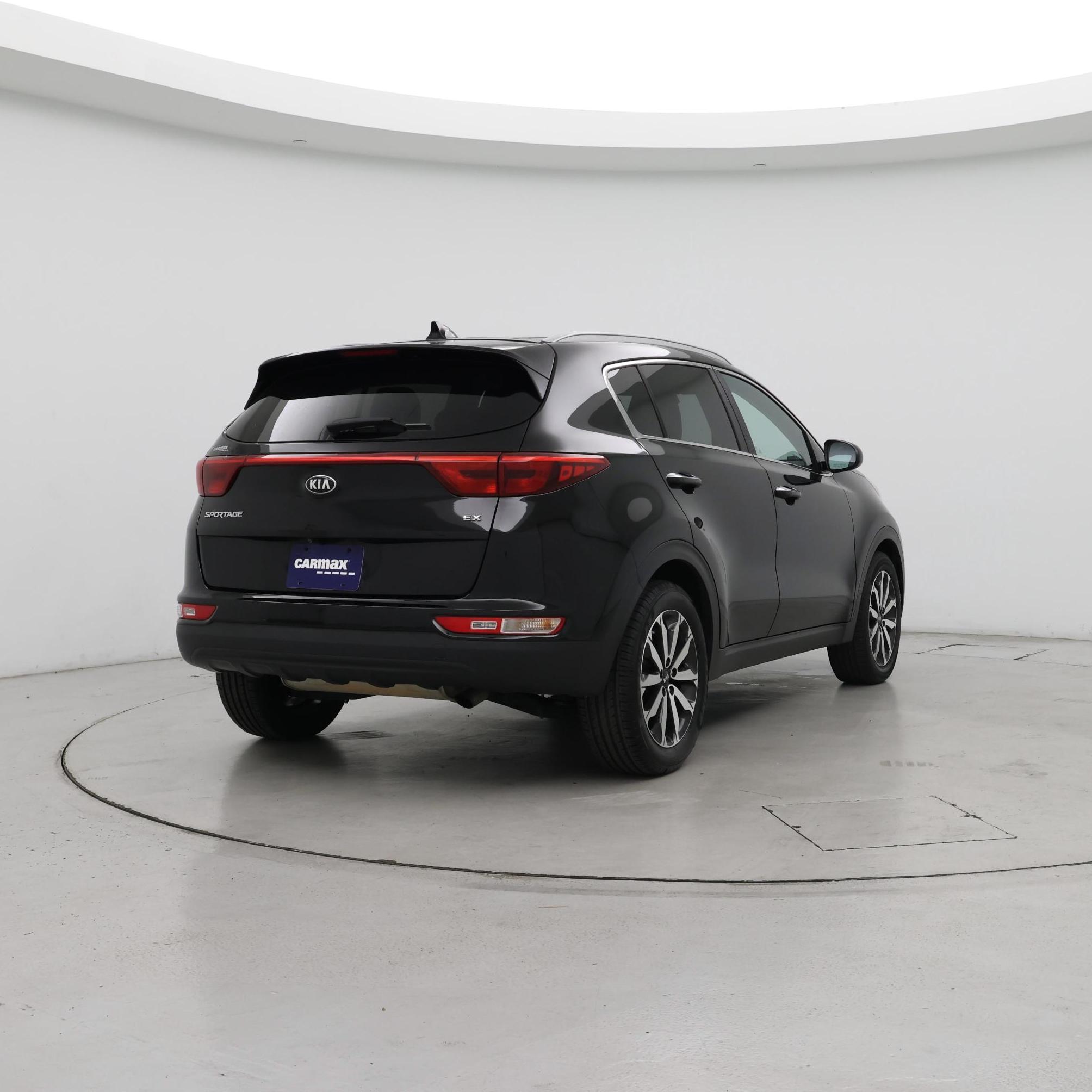 Thumbnail: 2017 Kia Sportage - 8