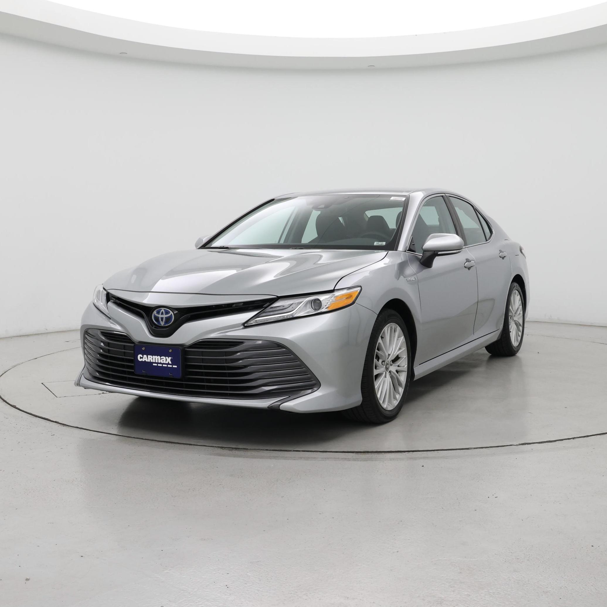 Thumbnail: 2020 Toyota Camry - 4