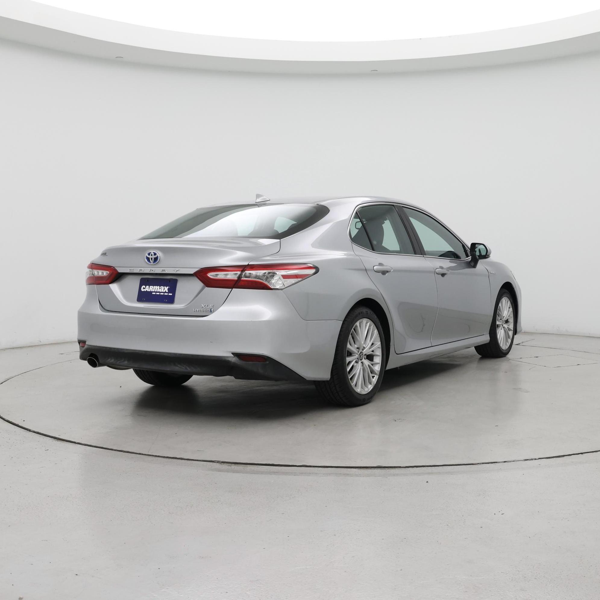 Thumbnail: 2020 Toyota Camry - 8