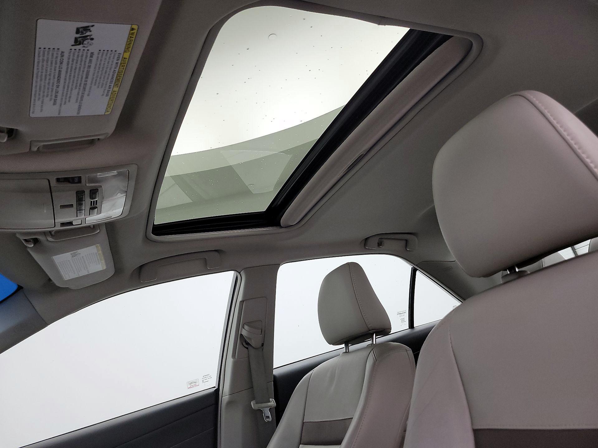 Thumbnail: 2014 Toyota Camry - 19