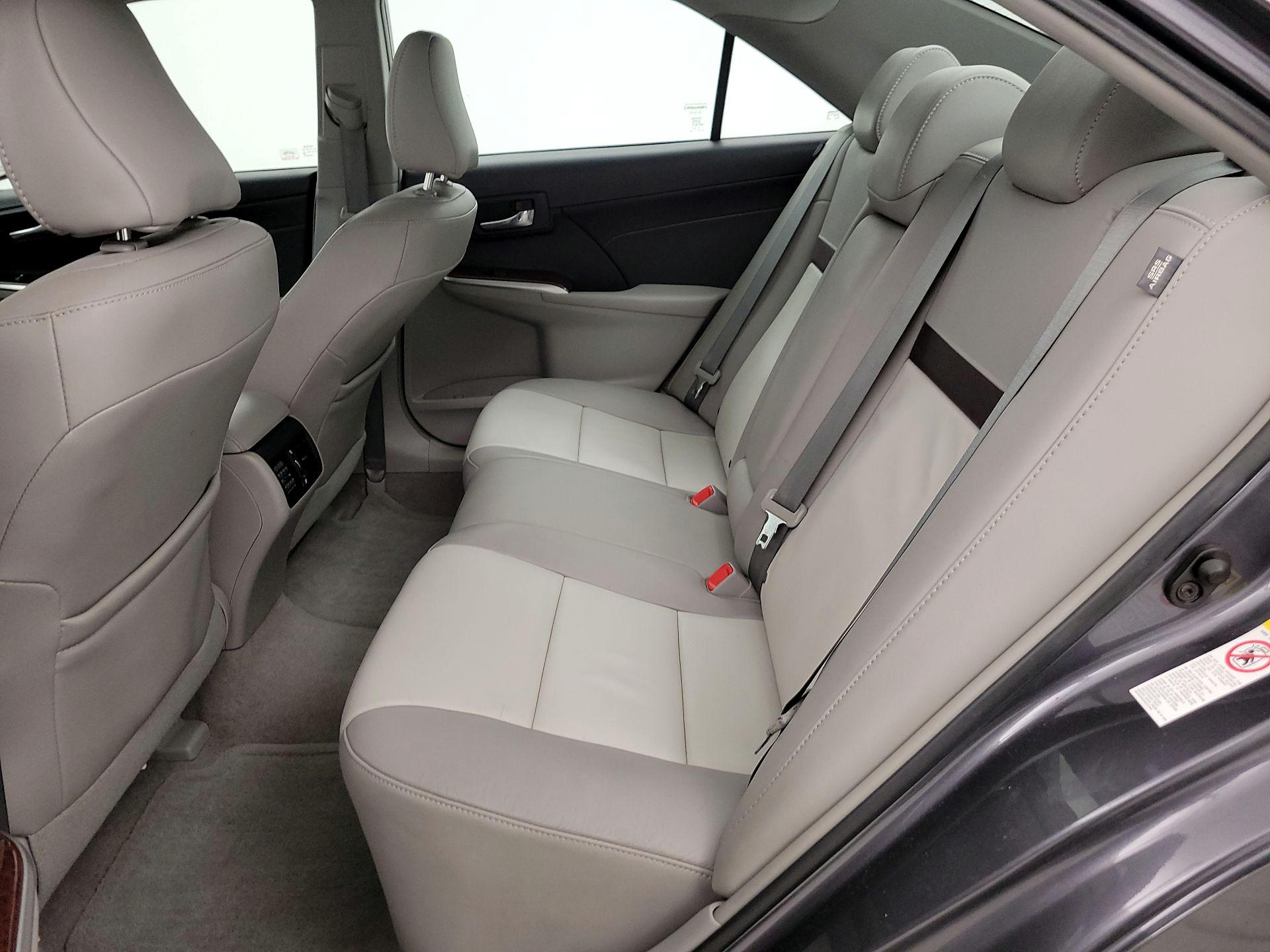 Thumbnail: 2014 Toyota Camry - 20