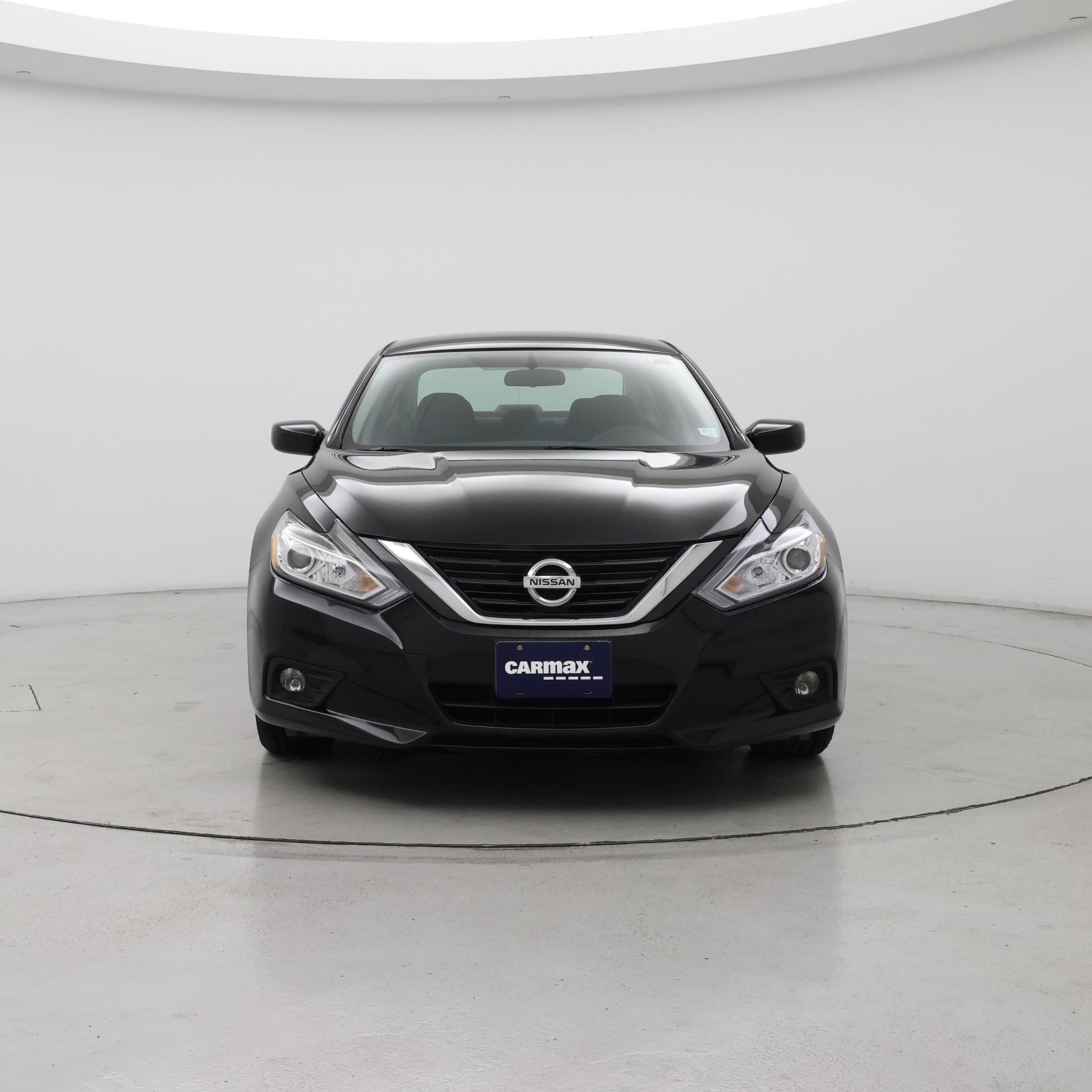Thumbnail: 2018 Nissan Altima - 5