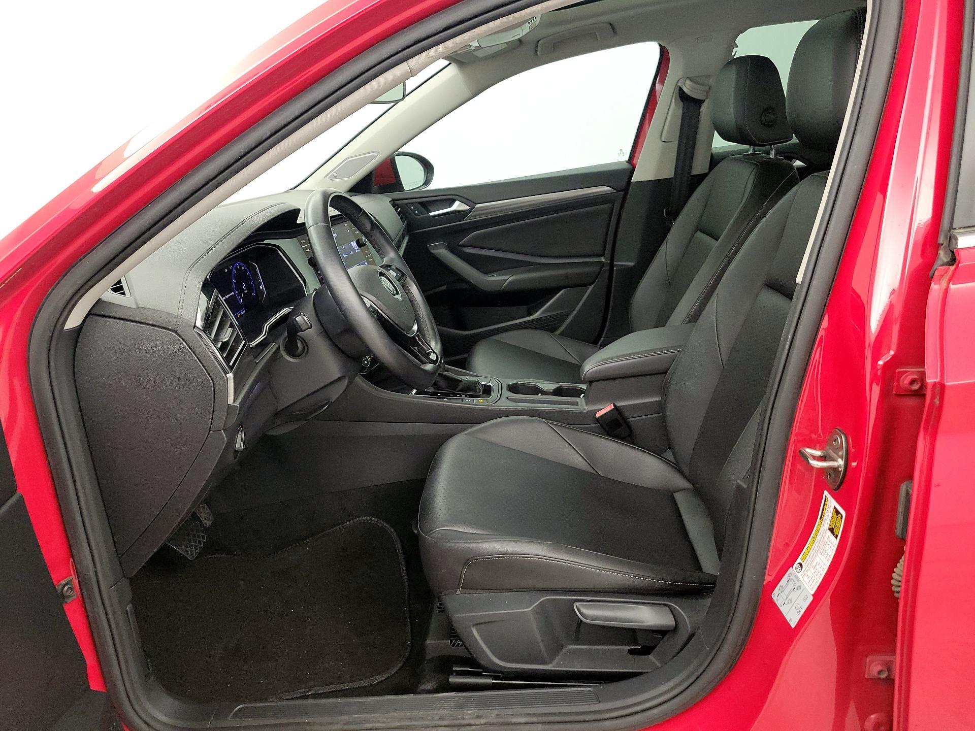 Thumbnail: 2019 Volkswagen Jetta - 11