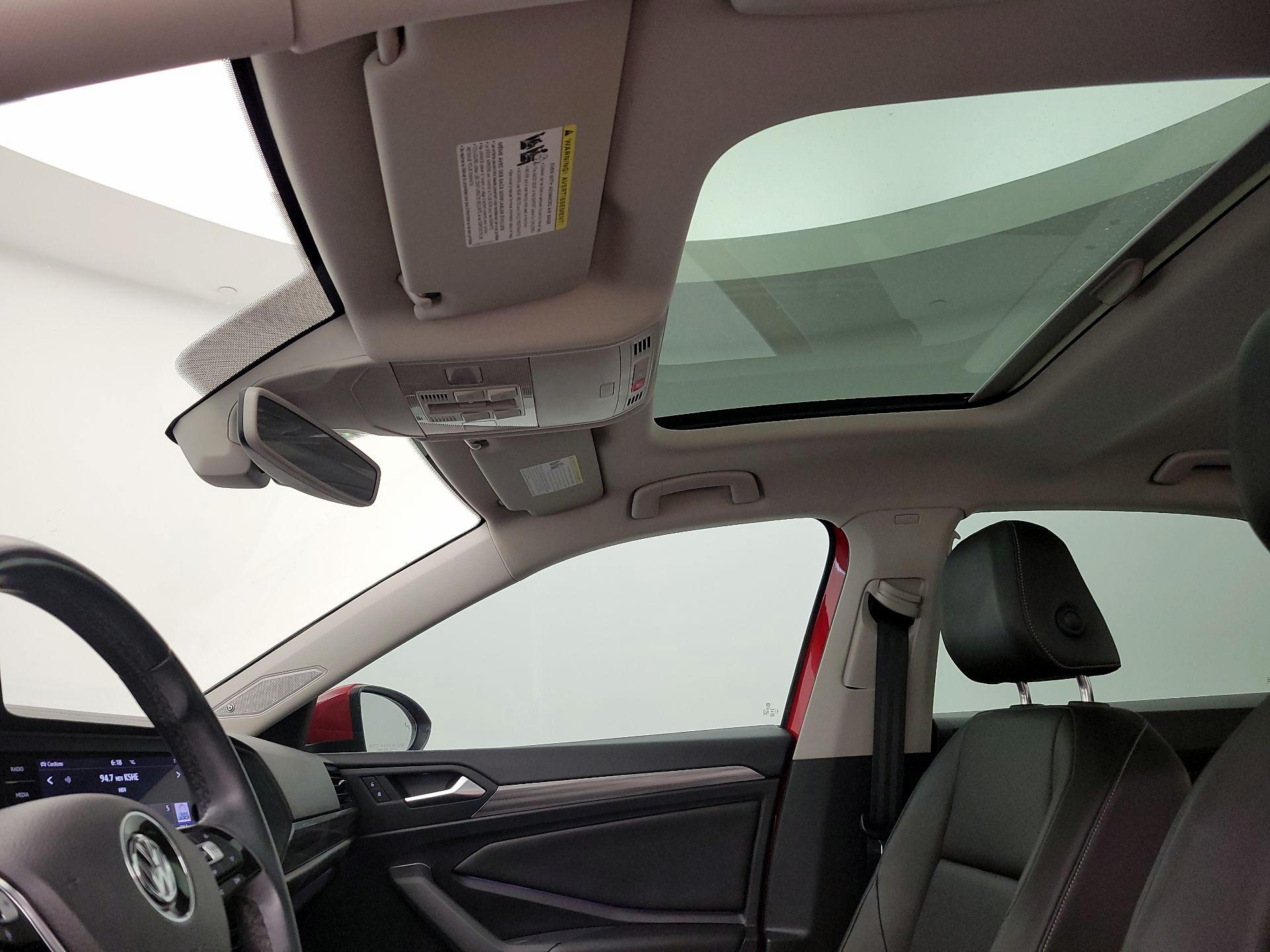 Thumbnail: 2019 Volkswagen Jetta - 19