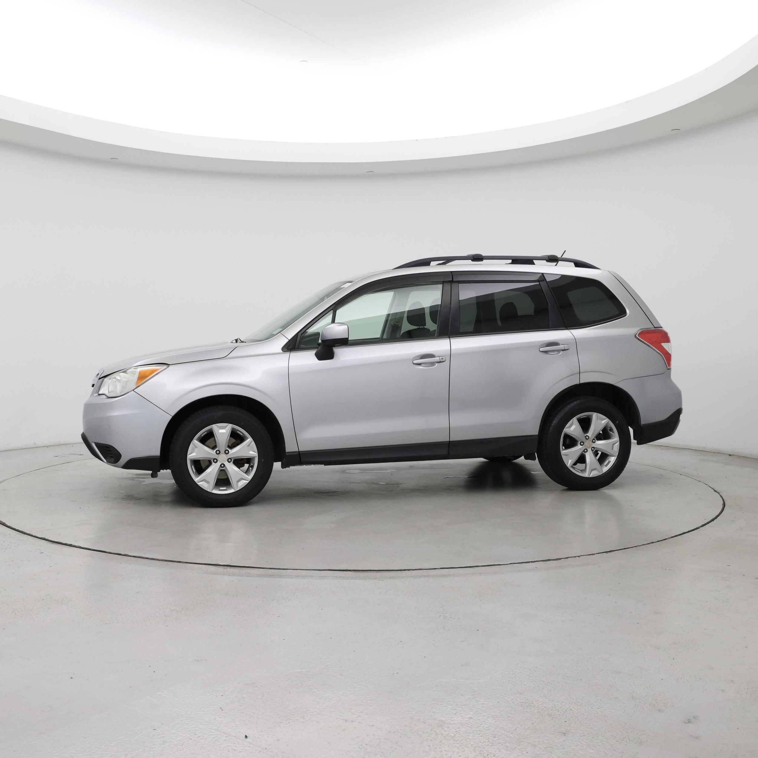 Thumbnail: 2015 Subaru Forester - 3