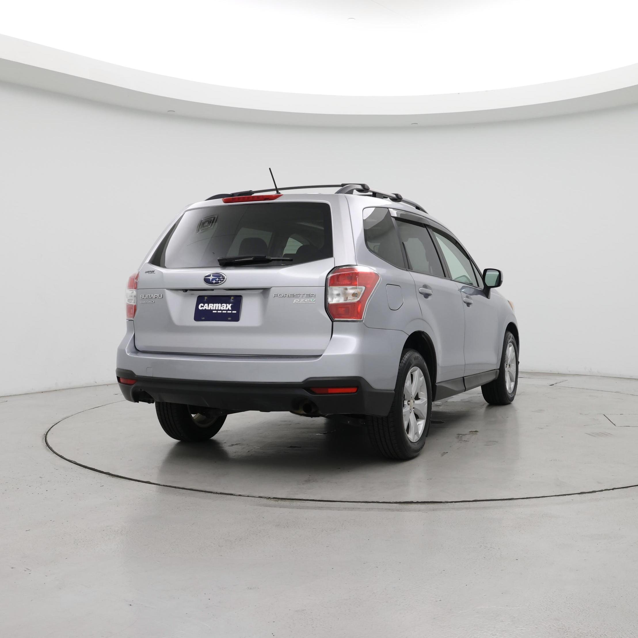 Thumbnail: 2015 Subaru Forester - 8